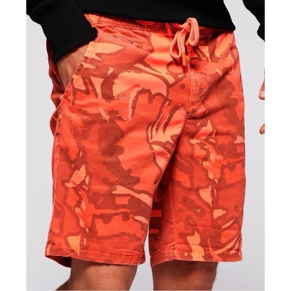NWT Superdry Men's Size 36 Sun Scorched Shorts Fluro Coral Camo Orange 8" Inseam